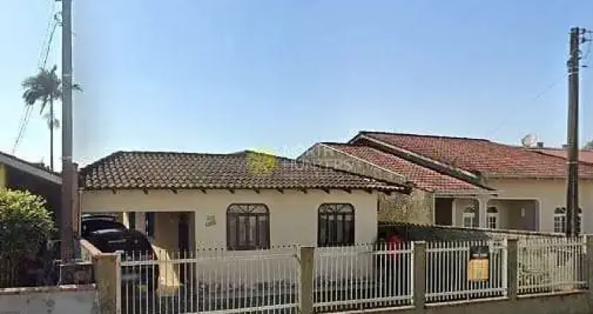 Casa com 3 dormitórios à venda, 105 m² por R$ 380.000,00 - Jardim Iririú - Joinville/SC
