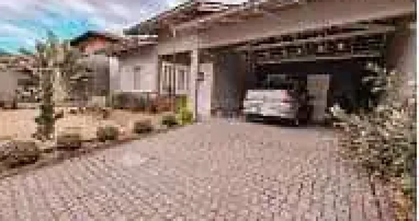 Casa com 4 quartos à venda na Rua Affonso Frederico Leopoldo Koehntopp, Bom Retiro, Joinville