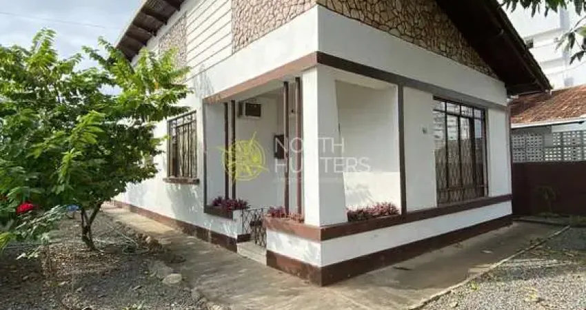Casa com 2 quartos à venda na Rua Eugênio Moreira, Anita Garibaldi, Joinville