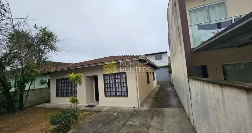 Casa à venda 3 Quartos, 1 Suite, 3 Vagas, 412M², Vila Nova, Joinville - SC