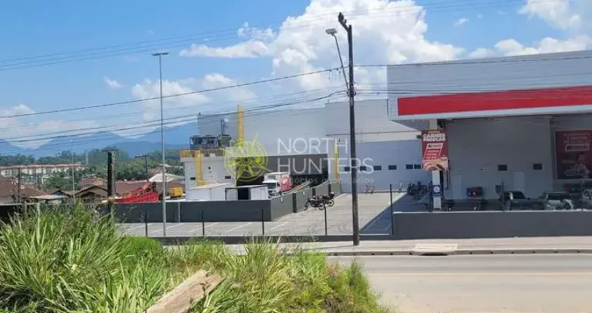 Terreno à venda com 821.16m² rua comercial, estuda permuta