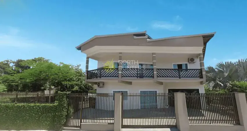 Casa com 4 quartos à venda na Rua Janaúba, Jardim Iririú, Joinville