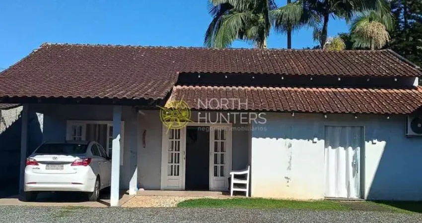 Casa com 2 quartos à venda na Rua Padre Valente Simeoni, Aventureiro, Joinville