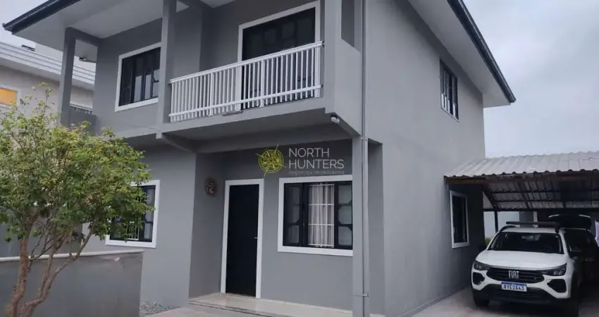 Casa à venda com piscina e área de festa , espinheiros, joinville, sc