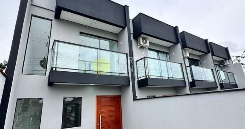 Casa geminada com duas suítes à venda, Guanabara, Joinville, SC