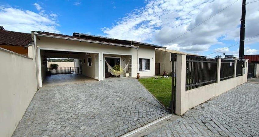 Casa à venda Averbada estuda como parte da negociação imóvel de menor valor. Boehmerwald, Joinville