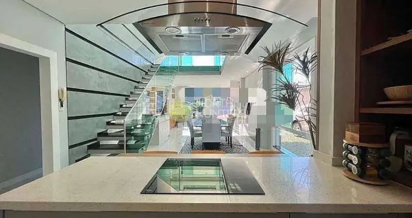 Casa alto padrão à venda com 3 suítes, averbada no iririú, joinville, sc