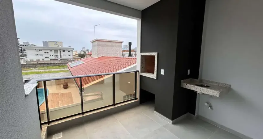 Apartamento 02 suítes próximo ao mar no La Linda Residence  na Praia de Palmas em Governador Celso Ramos - Santa Catarina.