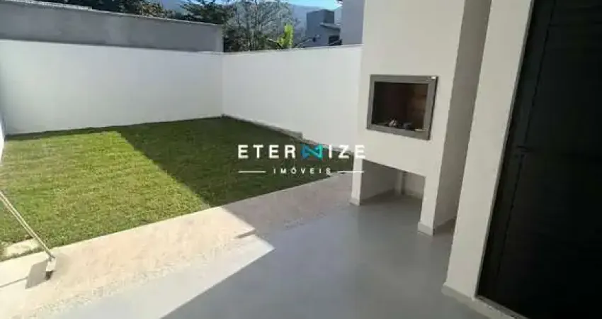 Casa com 03 Quartos sendo 03 Suítes na Praia de Palmas em Governador Celso Ramos-SC