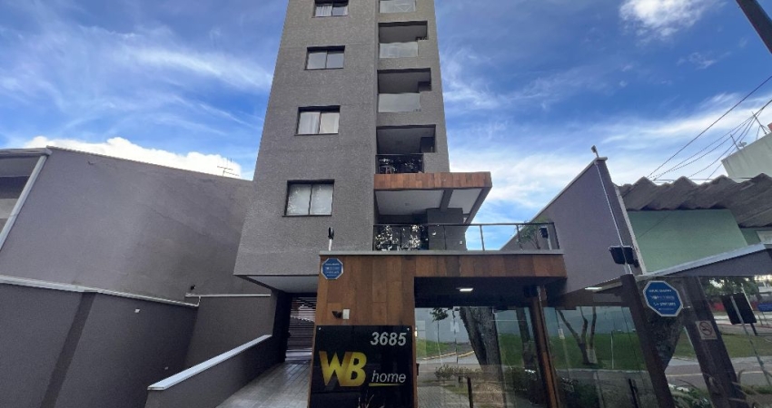 Apartamento com 2 vagas no Portão