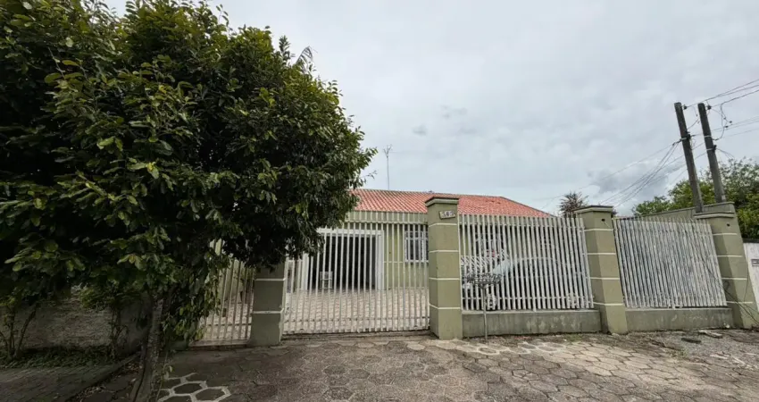 Casa com 3 quartos à venda na Rua Franz Kroeker, 3437, Xaxim, Curitiba