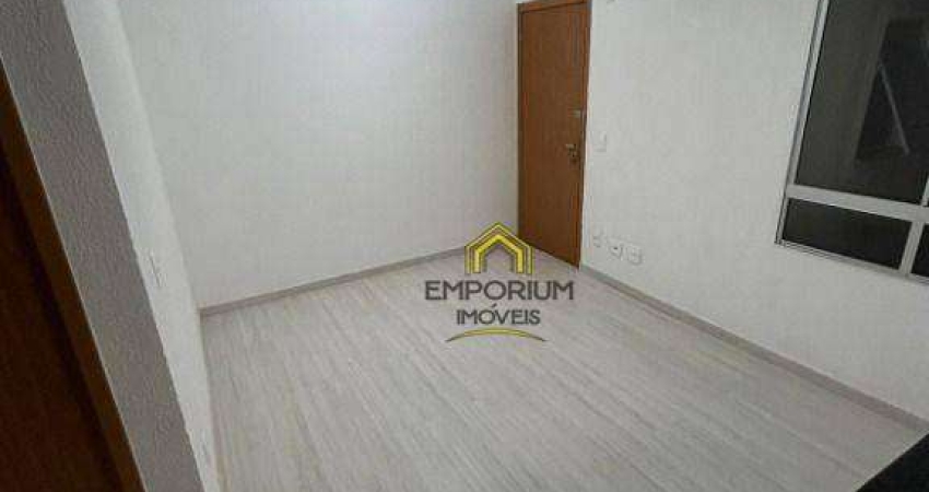 Apartamento com 2 dormitórios à venda, 48 m² por R$ 203.000,00 - Água Chata - Guarulhos/SP
