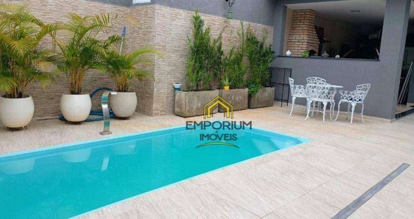 Sobrado com 4 dormitórios à venda, 330 m² por R$ 2.900.000,00 - Arujá Country Club - Arujá/SP