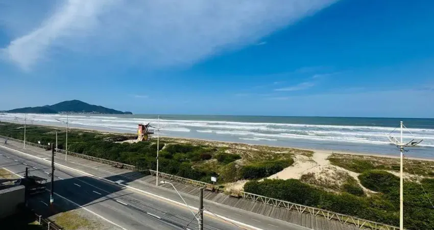 Apartamento com 2 quartos à venda no Meia Praia, Navegantes