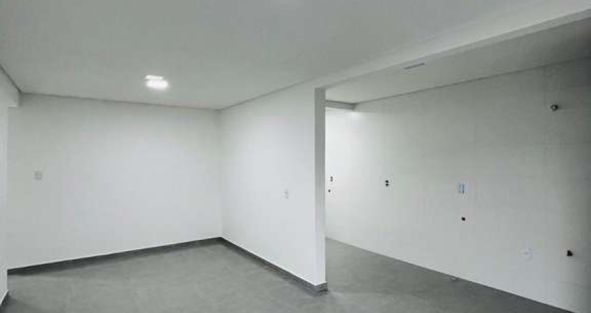 Apartamento com 2 quartos para alugar no Meia Praia, Navegantes 