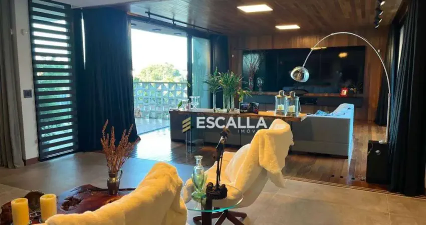 Casa com 4 quartos à venda na Rua Casemiro Silveira, América, Joinville