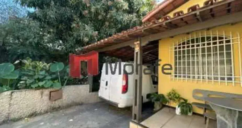Casa com 3 quartos à venda em Caiçaras, Belo Horizonte