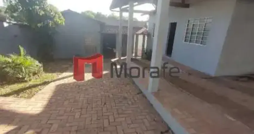 Casa com 5 quartos para alugar no Planalto, Belo Horizonte