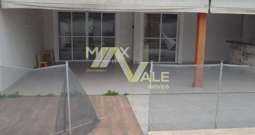 Sobrado com 4 dormitórios à venda, 180 m² por R$ 1.270.000 - Villa Branca - Jacareí/SP