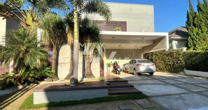 Excelente Casa/Sobrado 3 Suítes Condomínio Fechado