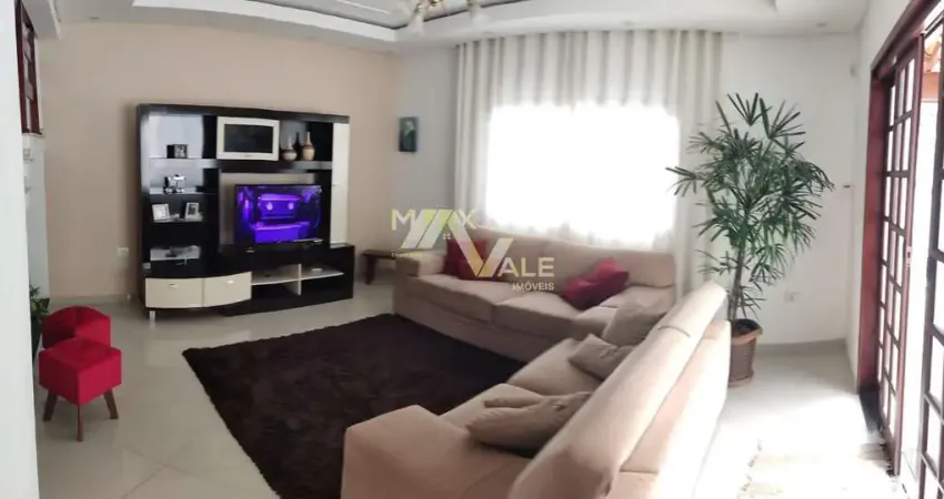 Casa com 3 dormitórios à venda, 299 m²- Parque dos Príncipes - Jacareí/SP