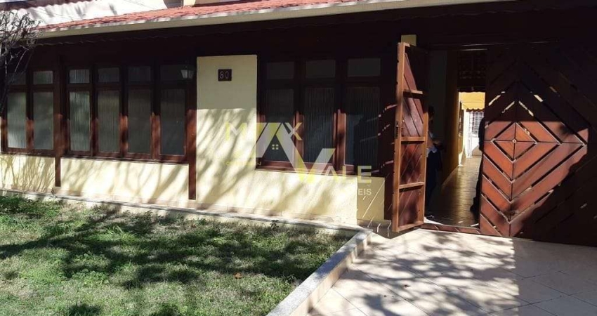 Sobrado com 5 dormitórios à venda, 245 m² por R$ 905.000 - Jardim Satélite - São José dos Campos/SP