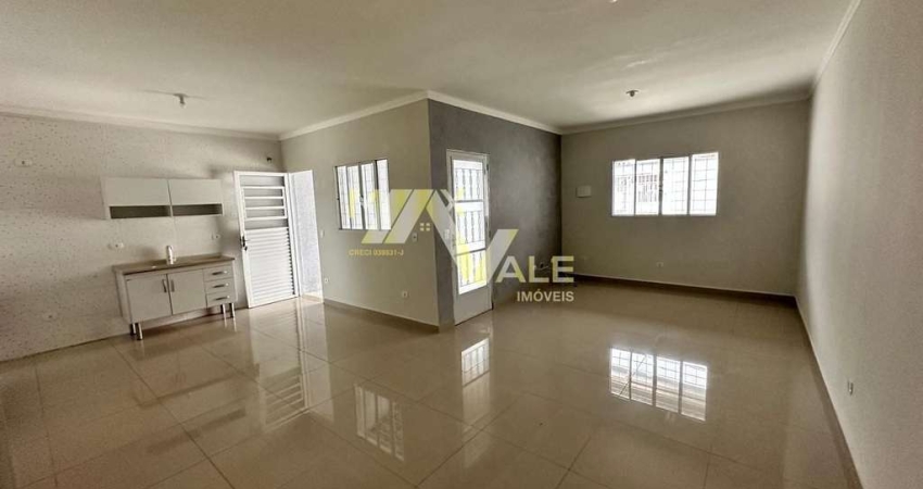 Casa com 3 dormitórios para alugar, 110 m² por R$ 2.900/mês - Villa Branca - Jacareí/SP