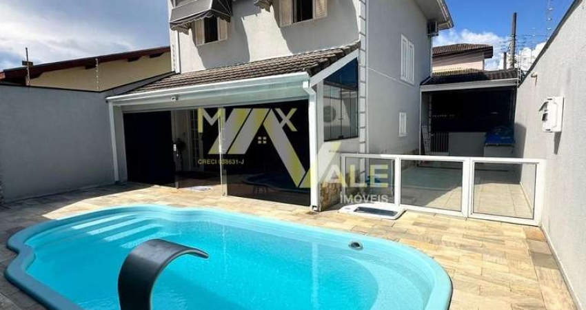 Sobrado com 3 dormitórios à venda, 200 m² por R$ 1.000.000,00 - Villa Branca - Jacareí/SP