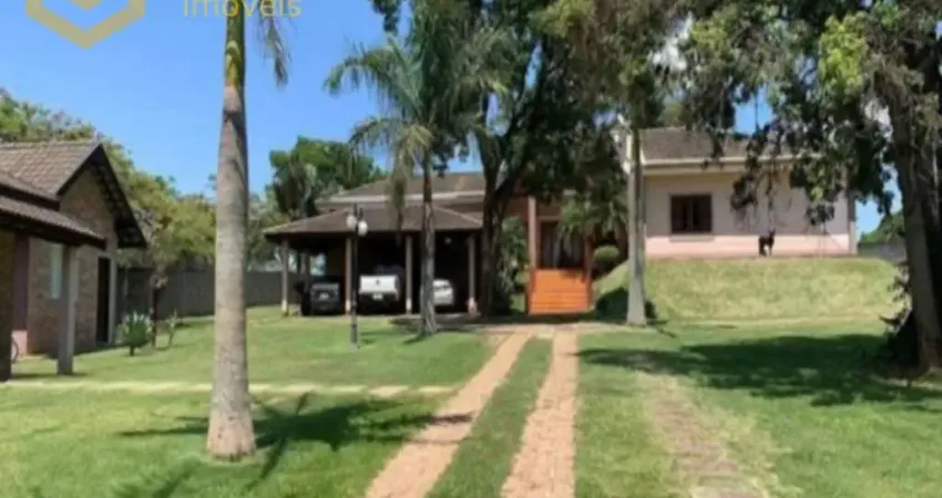 Excelente Chácara com 5000 m² de terreno e 500 m² de área construída, a venda, localizada no Bairro Bom Jardim, em Jundiaí - SP