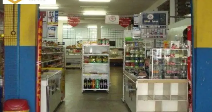 Imóvel comercial locado a venda ideal para investidor em Jundiaí contendo instalação de mercado e padaria