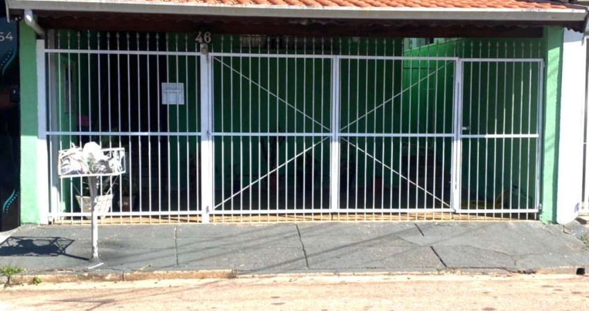 Casa residencial com uma edícula, a venda,  localizada na Vila Progresso, Jundiaí-SP  Contendo na casa principal 2 dormitórios, sala, copa/cozinha,