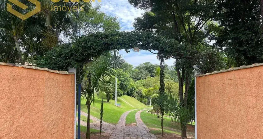 Sítio à Venda com 3 casas no Bairro Traviú em Jundiaí