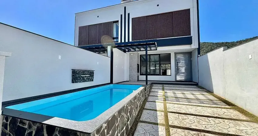 Casa com 3 quartos à venda na Rua Santa Alice, São Francisco de Assis, Camboriú