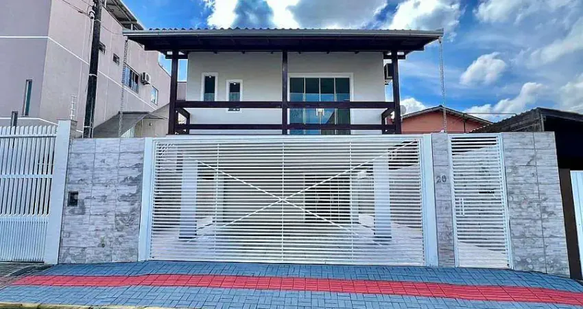 Casa com 3 quartos à venda na Rua Piauí, Areias, Camboriú