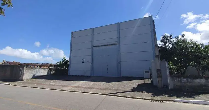 Barracão / Galpão / Depósito para alugar na Rua Monte Neblina, Monte Alegre, Camboriú