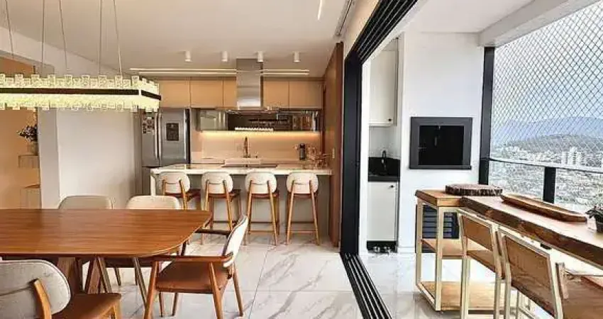 Apartamento com 3 quartos à venda na Rua Padre André Aneza, Centro, Camboriú