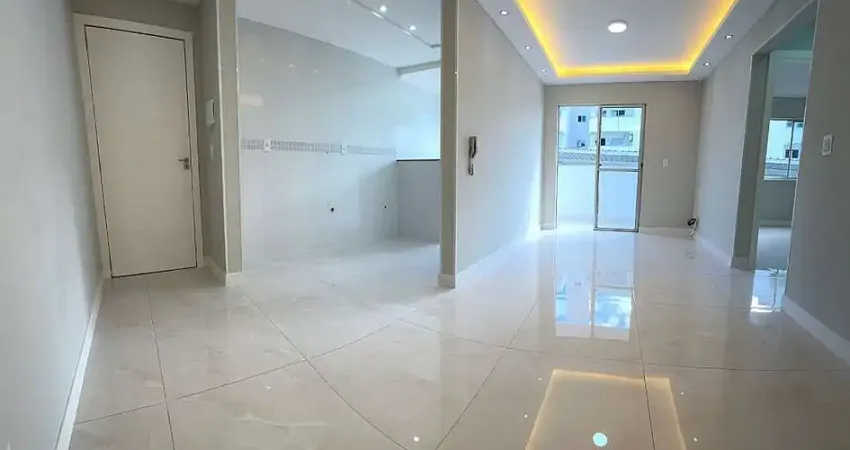 Apartamento com 2 quartos à venda na Rua Osvaldo Minella, Cedro, Camboriú