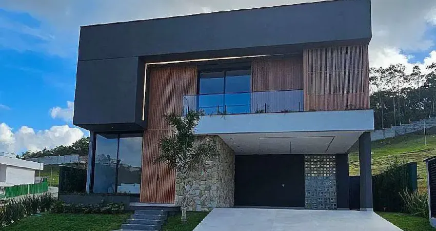 Casa em condomínio fechado com 4 quartos à venda na Rua Joaquim Garcia, Rio do Meio, Camboriú