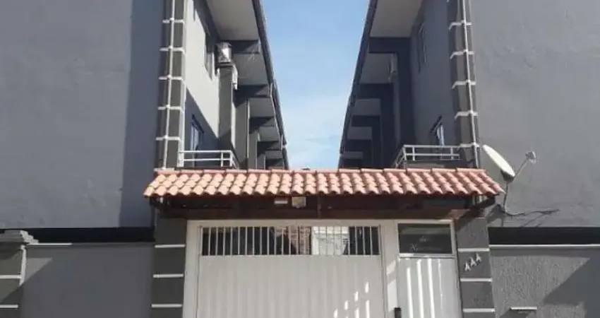Casa com 2 quartos à venda na Rua Monte Pitangueira, Monte Alegre, Camboriú