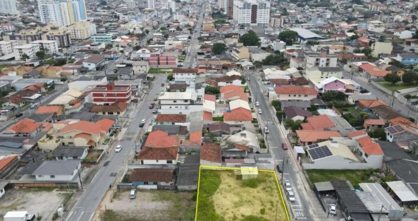 Terreno à venda na Rua Job Bispo de Castro, 353, Ipiranga, São José