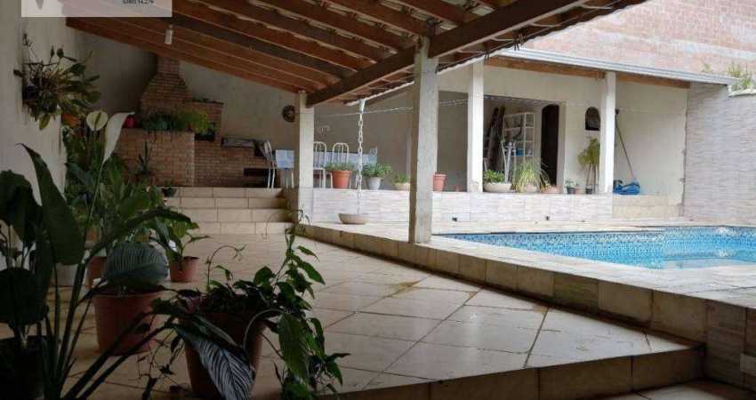 Casa com 3 dormitórios à venda, 233 m² por R$ 750.000,00 - Terra Preta - Mairiporã/SP