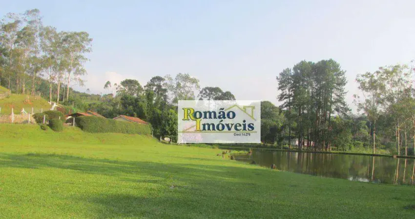 Sítio com 8 dormitórios à venda, 408000 m² por R$ 5.000.000,00 - Jardim Cinco Lagos de Santa Maria - Mairiporã/SP