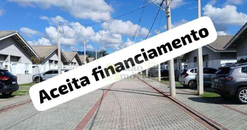 Casa em condomínio com 2 dormitórios e 2 vagas, à venda, por r$ 479.799 - ressaca - atibaia/sp