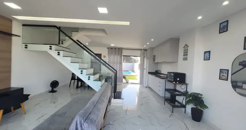 Casa com 3 quartos à venda na Avenida Vinte e Nove de Abril, 462, Centro, Guaratuba