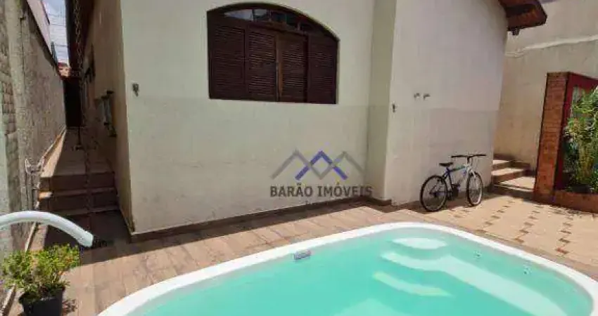 Casa com 3 dormitórios à venda, 160 m² por R$ 745.000,00 - Vila Santa Terezinha - Várzea Paulista/SP