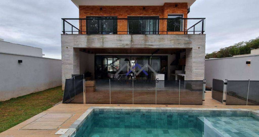 CASA NO CONDOMÍNIO ALTO PADRÃO -  PECAN TOWN &amp; CONTRY - ITUPEVA   Terreno 360 m²  Área Construída 256 m²   Linda casa com fino acabamento, sem vizinho
