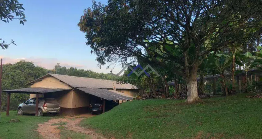 EXCELENTE CHÁCARA COM 25 MIL METROS DISPONÍVEL PARA VENDA E LOCAÇÃO NO BAIRRO SANTA CLARA NA CIDADE DE JUNDIAÍ/SP - PREÇO DE OPORTUNIDADE