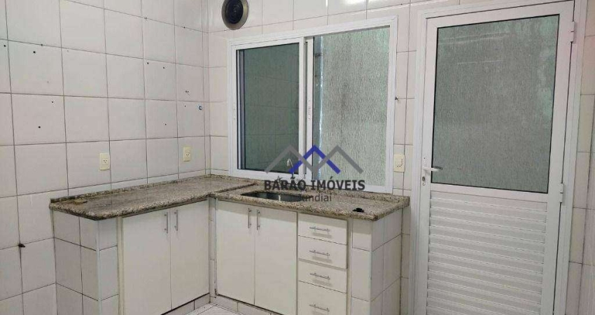 Casa com 3 dormitórios para alugar por R$ 2.280,00/mês - Jardim das Tulipas - Jundiaí/SP