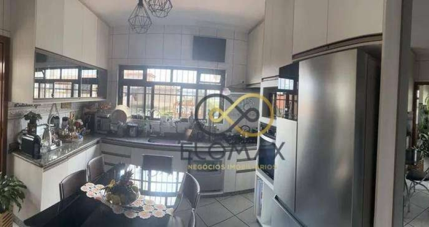 Casa com 3 dormitórios à venda, 153 m² por R$ 905.000 - Jardim Presidente Dutra - Guarulhos/SP