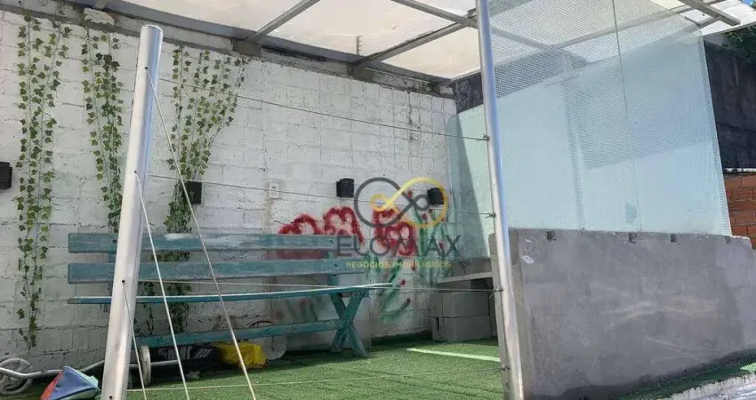 Vende - Casa Sobrado Espaçoso - 250m² - Santana - SP.